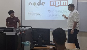 RHU’s ACM hosts a workshop on using Node.js technology in web development